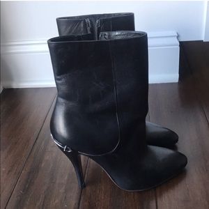 Gucci Leather Booties